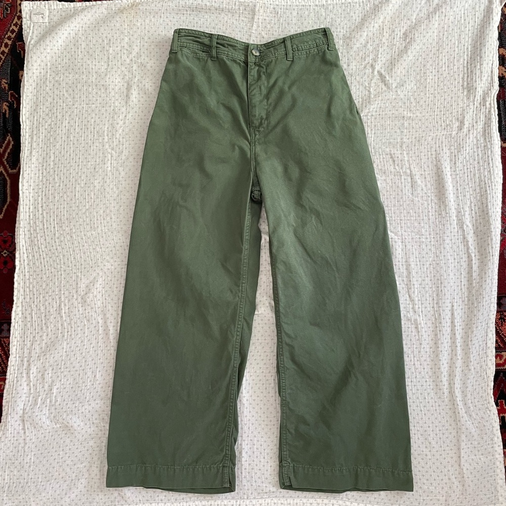 Free People High Waisted Wide Leg Crop, Olive Green Size 27 EUC